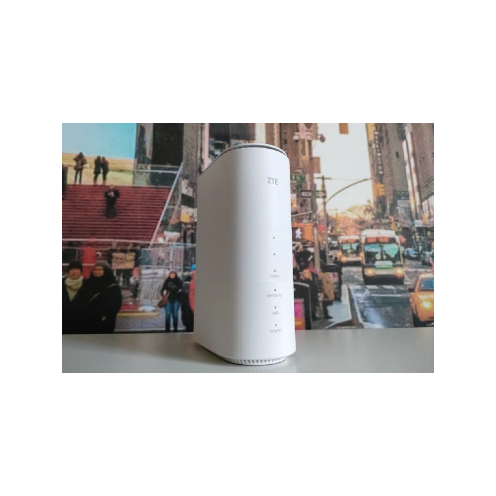 ZTE MC888 Router 5G CPE WiFi 6 3600 Mbit/s - white