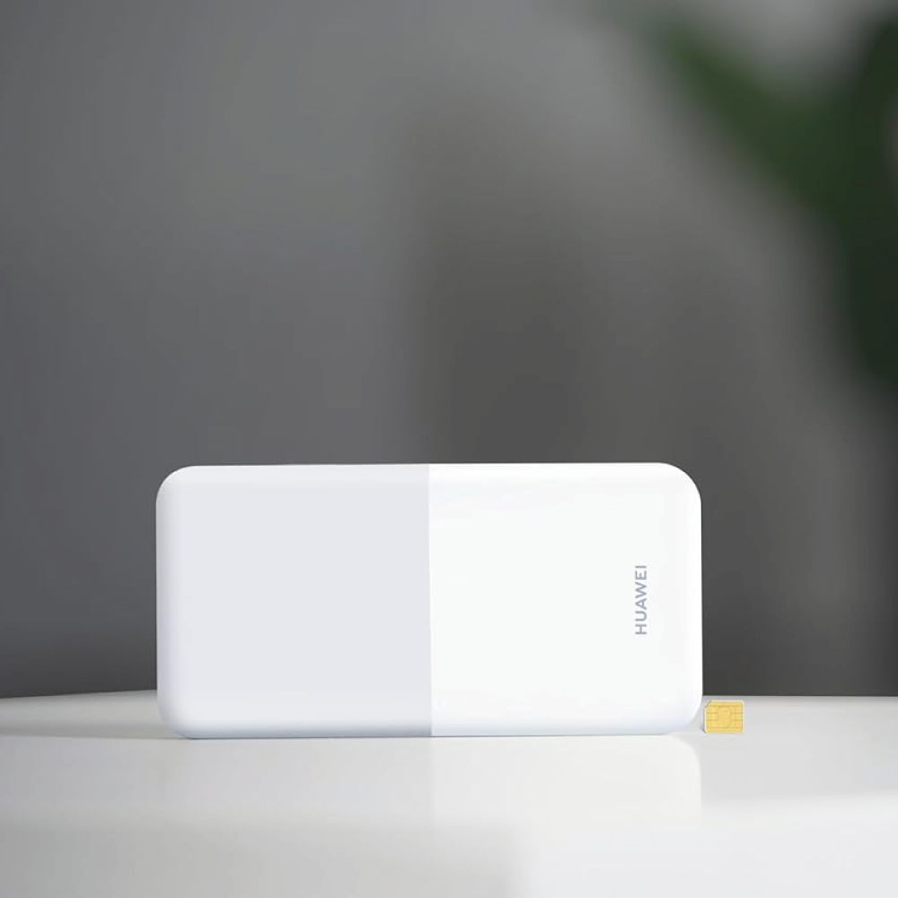 HUAWEI E5586-326 Mobile 4G WiFi Hotspot 1500mAh Battery White - New 2024 Model